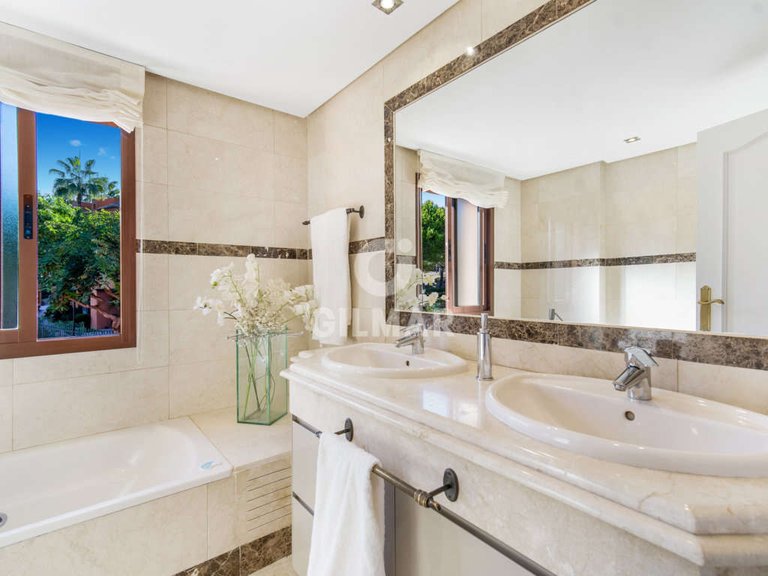 Apartment for Rent in Marbella, Malaga 7