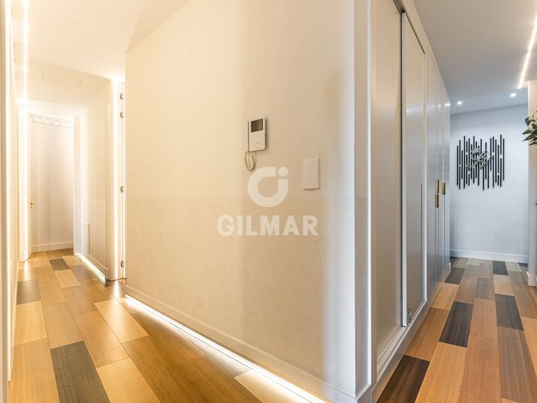 Apartment for Sale in Madrid, Madrid 12