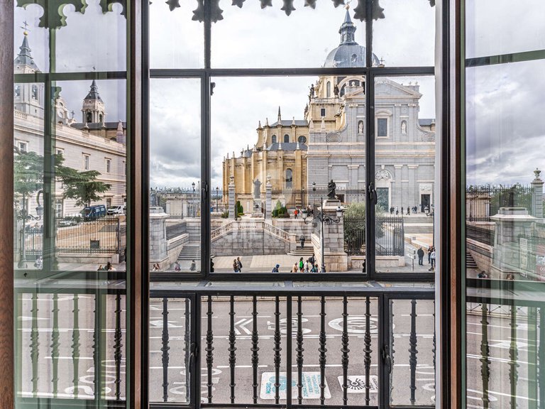 Apartment for Sale in Madrid, Madrid 22