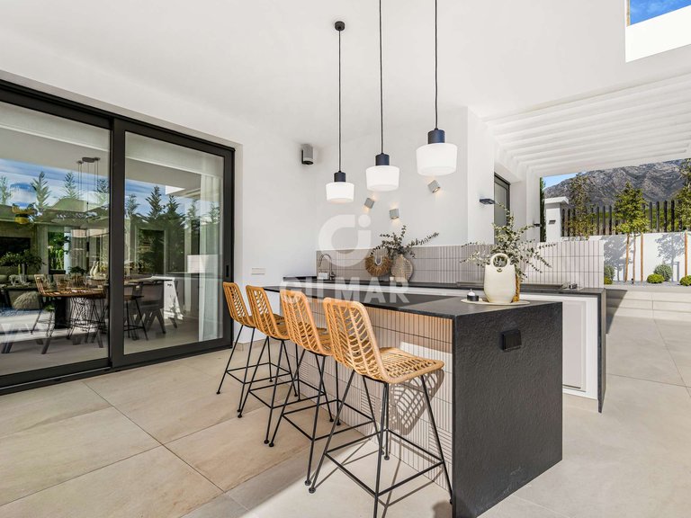 Villa for Sale in Marbella, Malaga 16