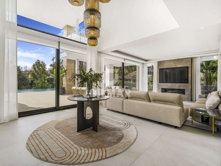 Villa for Sale in Marbella, Malaga 3