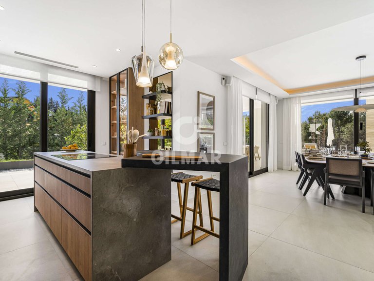 Villa for Sale in Marbella, Malaga 5