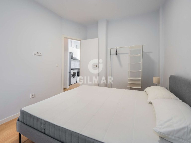 Apartment for Sale in Madrid, Madrid 16
