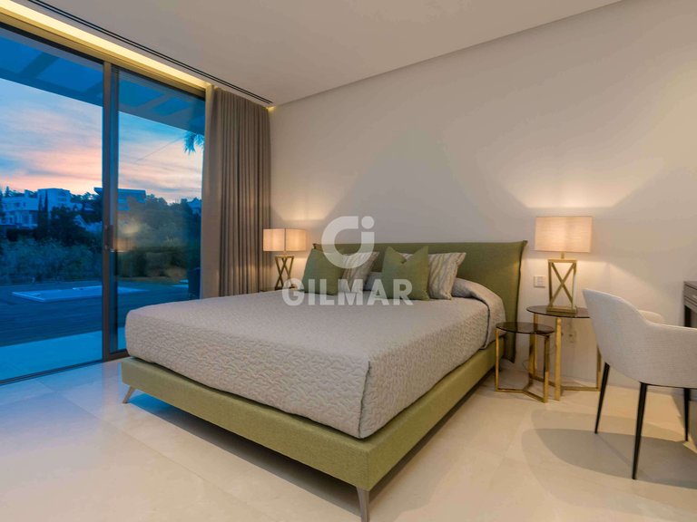 Villa for Sale in BenahavÍs, Malaga 21