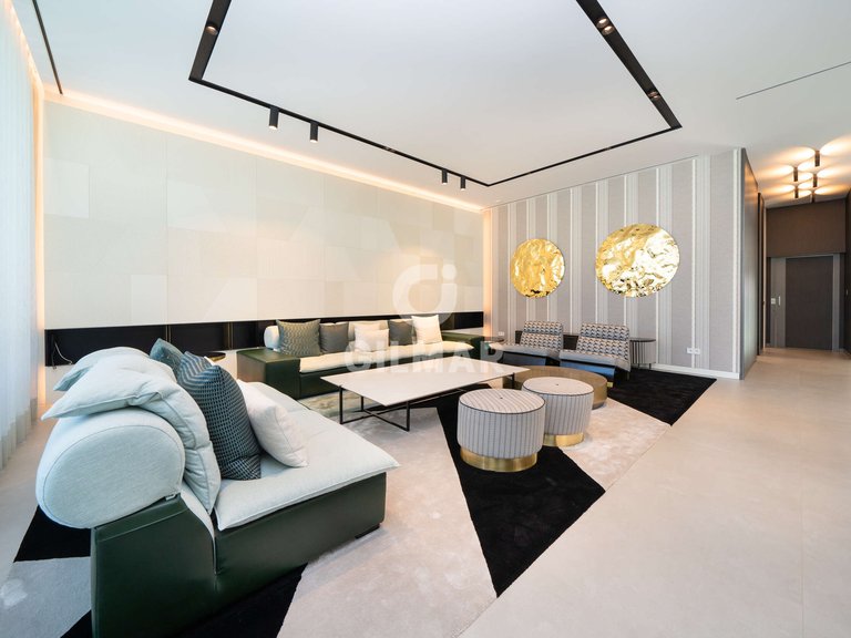 Villa for Sale in Madrid, Madrid 6