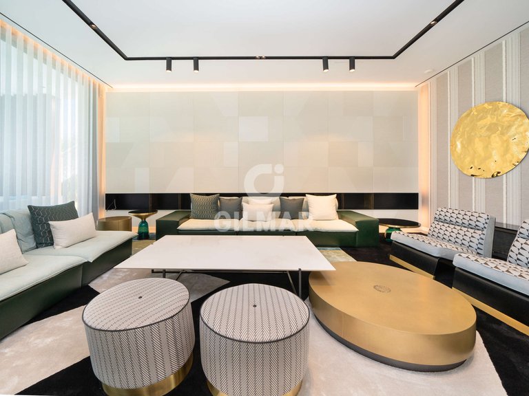 Villa for Sale in Madrid, Madrid 5
