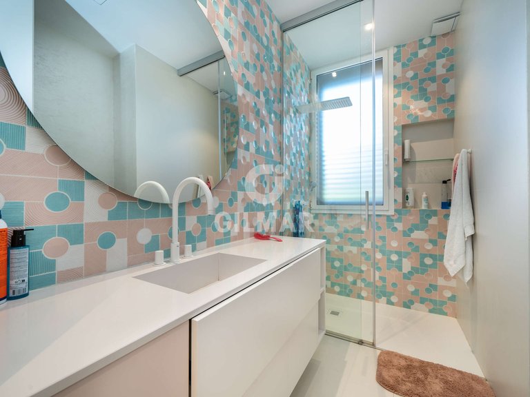 Villa for Sale in Madrid, Madrid 24