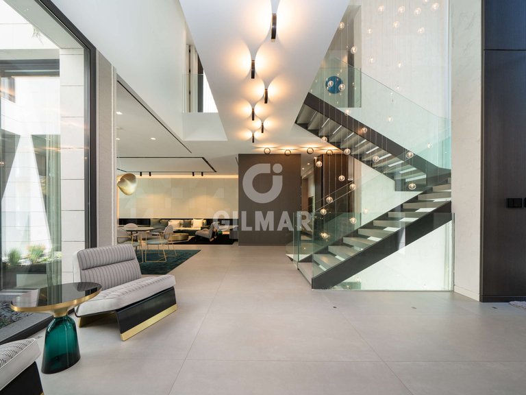 Villa for Sale in Madrid, Madrid 10