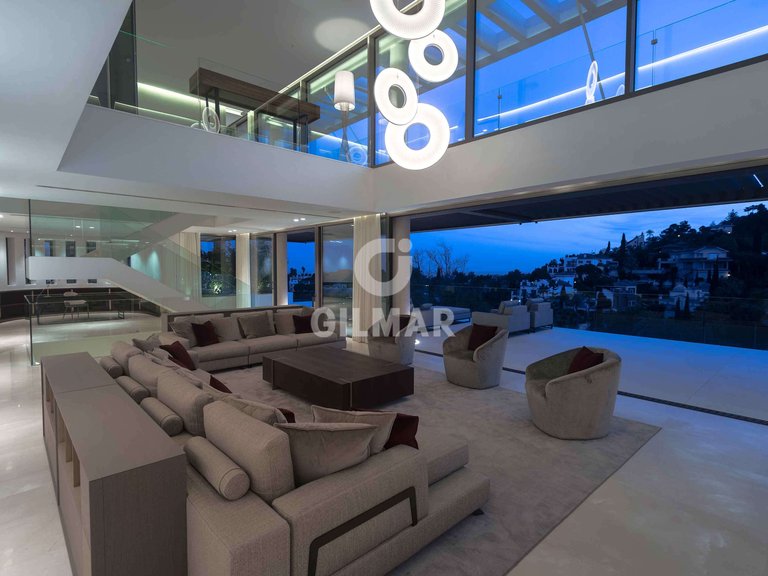 Villa for Sale in BenahavÍs, Malaga 31