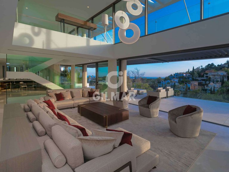 Villa for Sale in BenahavÍs, Malaga 9