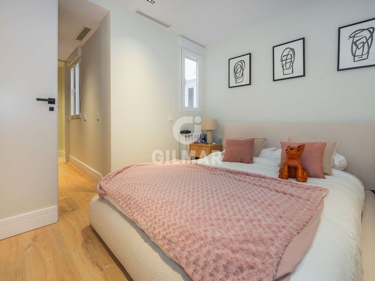 Apartment for Sale in Madrid, Madrid 19