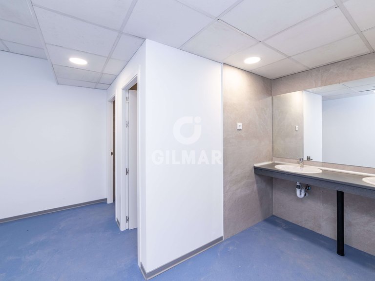 Commercial for Rent in Madrid, Madrid 16
