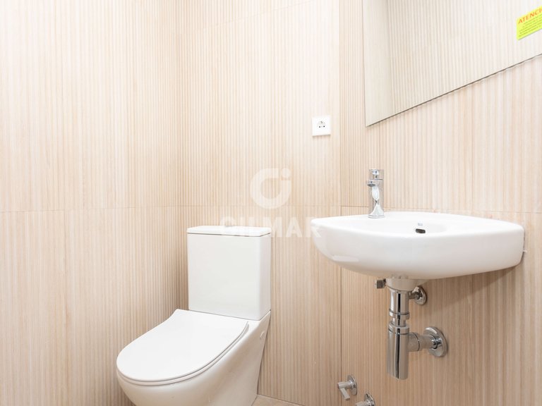 Apartment for Sale in Madrid, Madrid 27