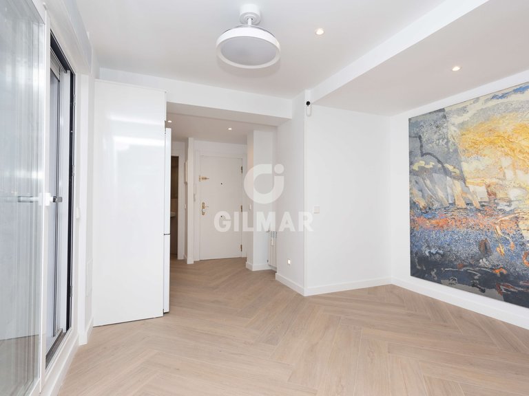 Apartment for Sale in Madrid, Madrid 12