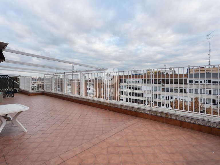 Apartment for Sale in Madrid, Madrid 5