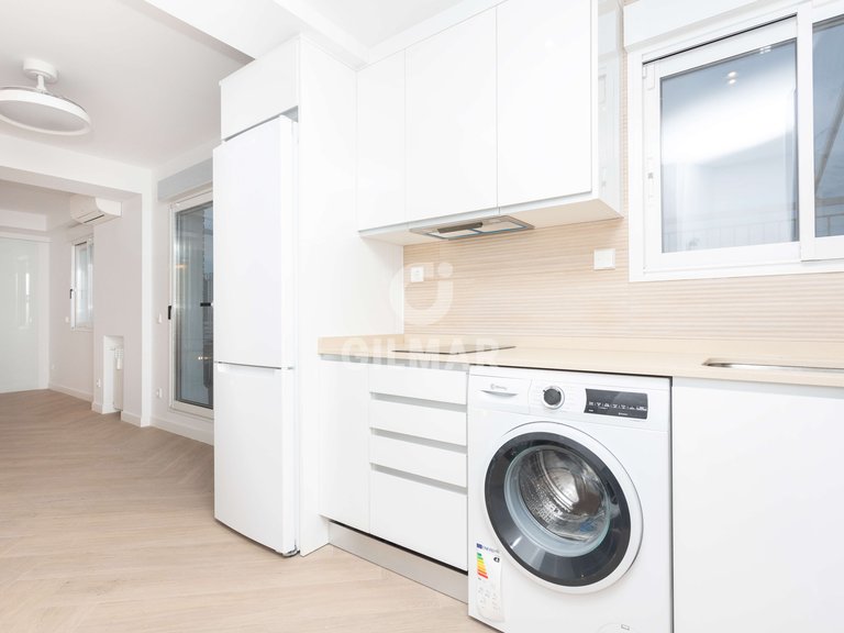 Apartment for Sale in Madrid, Madrid 17