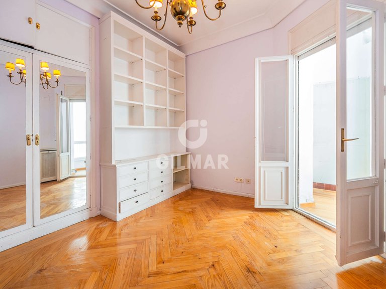 Apartment for Sale in Madrid, Madrid 10