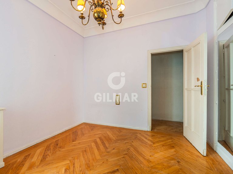 Apartment for Sale in Madrid, Madrid 11