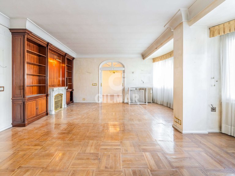 Apartment for Sale in Madrid, Madrid 2
