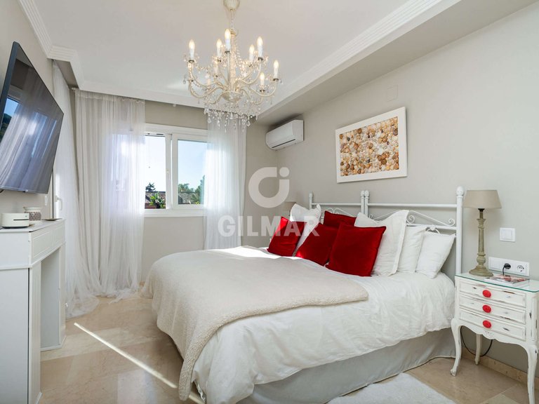 Town House for Sale in Marbella, Malaga 18