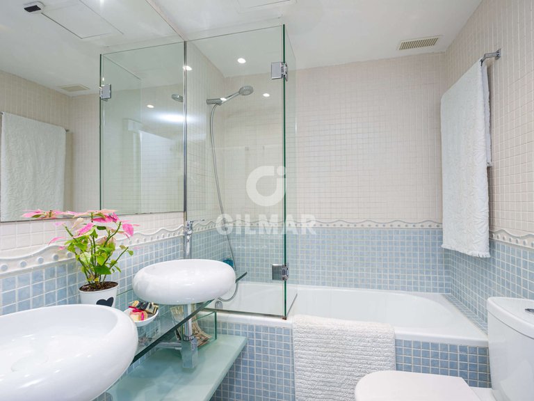 Town House for Sale in Marbella, Malaga 17