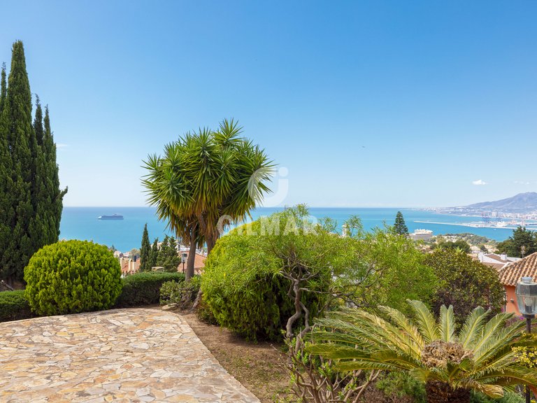 Villa for Sale in MÁlaga, Malaga 2