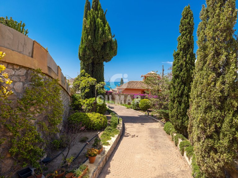 Villa for Sale in MÁlaga, Malaga 18