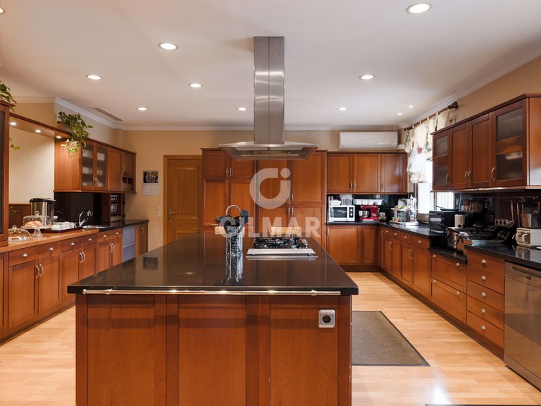 Villa for Sale in MÁlaga, Malaga 30