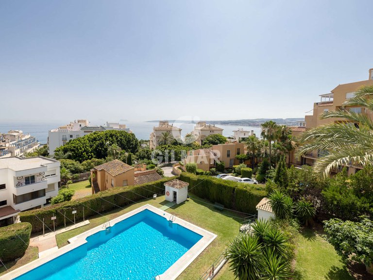 Apartment for Sale in Estepona, Malaga 3