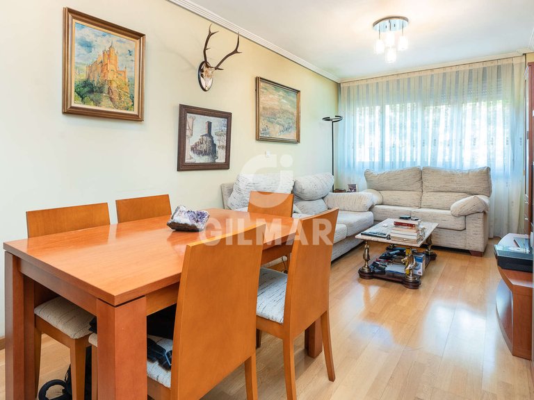 Apartment for Sale in Madrid, Madrid 5