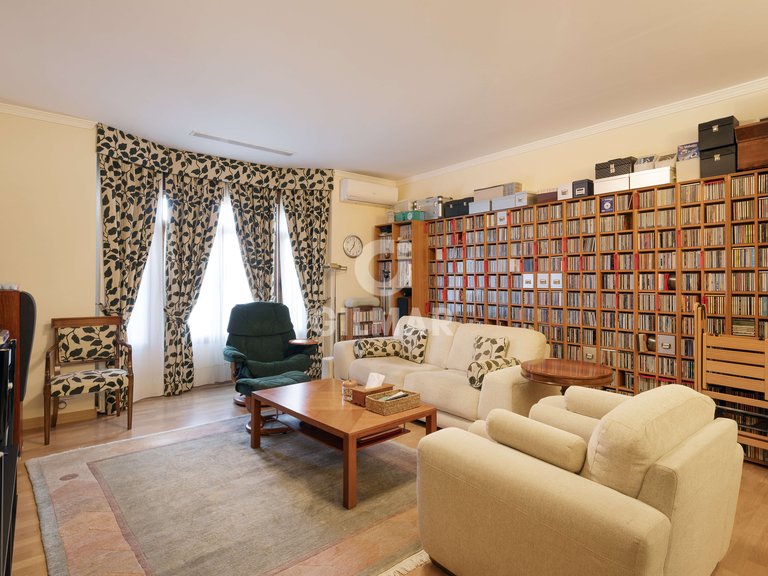 Villa for Sale in MÁlaga, Malaga 26