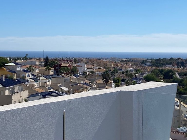 Villa for Sale in Los Balcones - Los Altos, Alicante 6