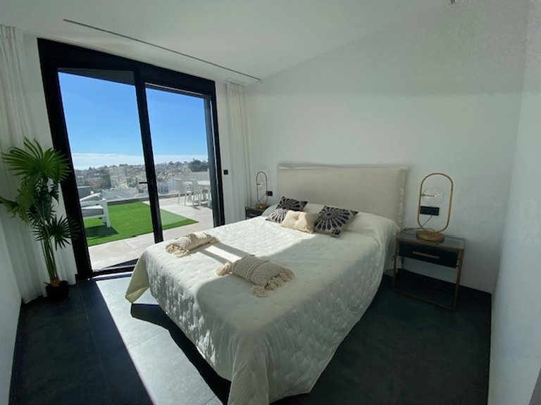 Villa for Sale in Los Balcones - Los Altos, Alicante 14