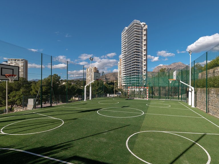 Apartment for Sale in Zona de Poniente, Benidorm, Alicante 25