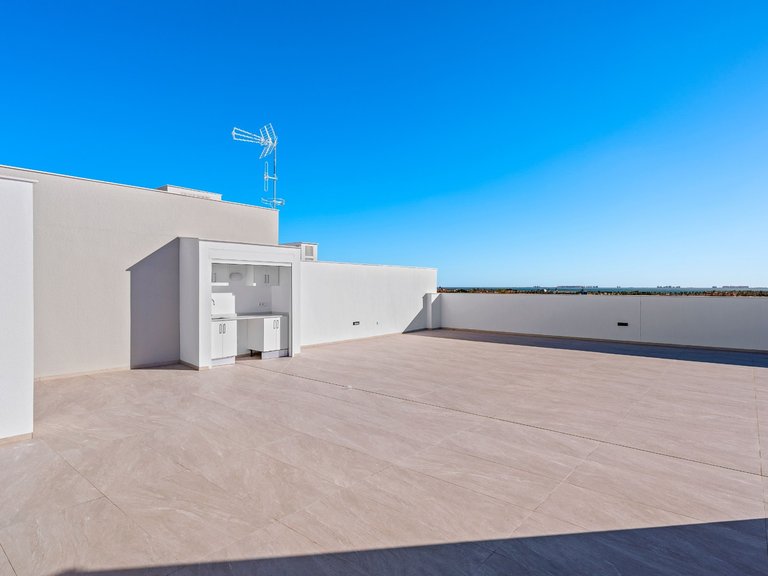 Penthouse for Sale in Los AlcÁzares, Murcia 28