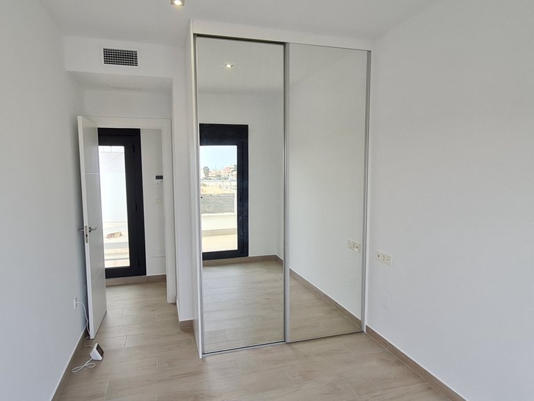 Villa for Sale in Orihuela Costa, Alicante 18