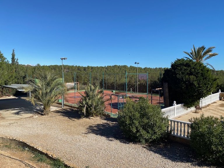 Villa for Sale in Murcia, Alicante 40