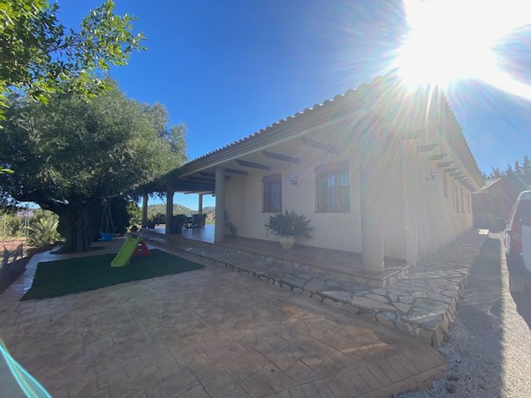 Villa for Sale in Murcia, Alicante 42