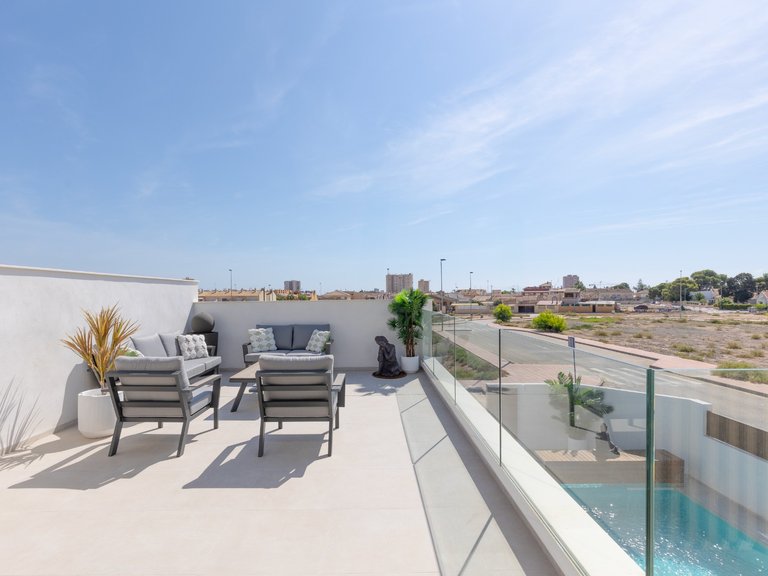 Villa for Sale in San Javier, Murcia 37