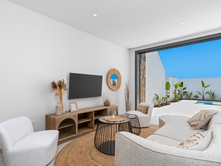 Villa for Sale in Los AlcÁzares, Murcia 8