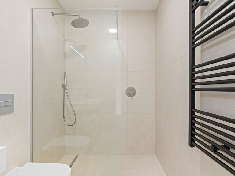 Villa for Sale in Los AlcÁzares, Murcia 26