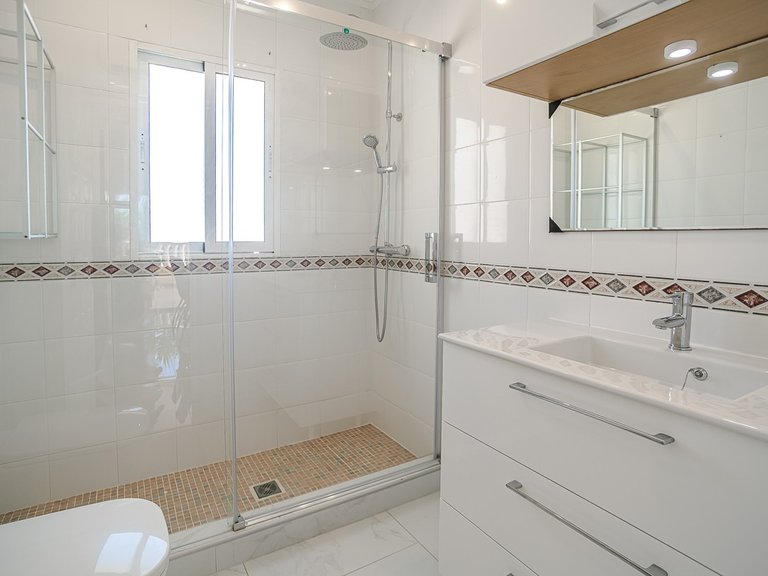 Villa for Sale in La siesta, Torrevieja, Alicante 19