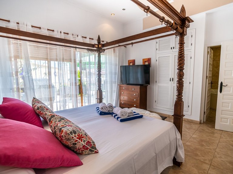 Villa for Sale in La siesta, Torrevieja, Alicante 25