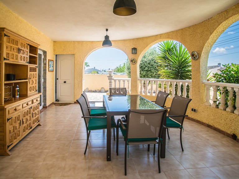 Villa for Sale in La siesta, Torrevieja, Alicante 11