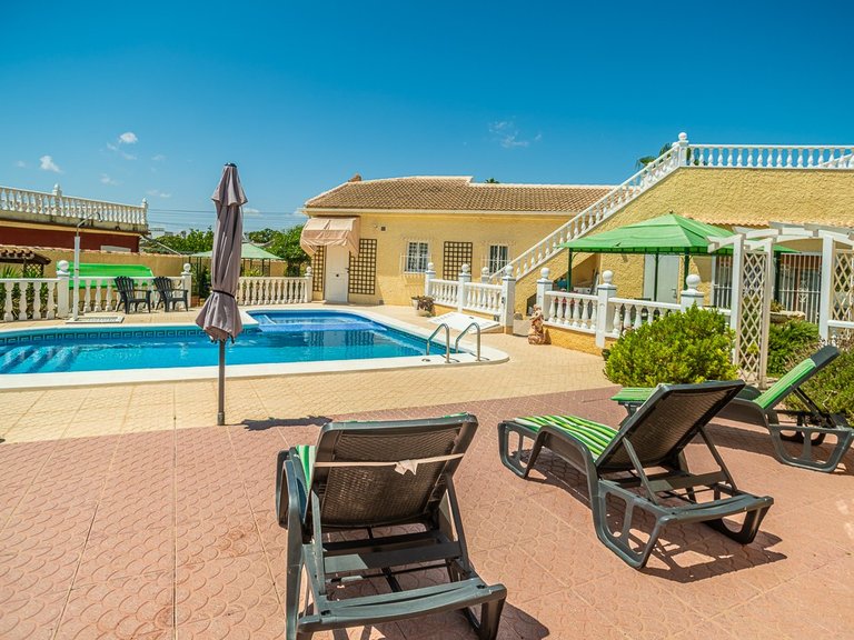 Villa for Sale in La siesta, Torrevieja, Alicante 42