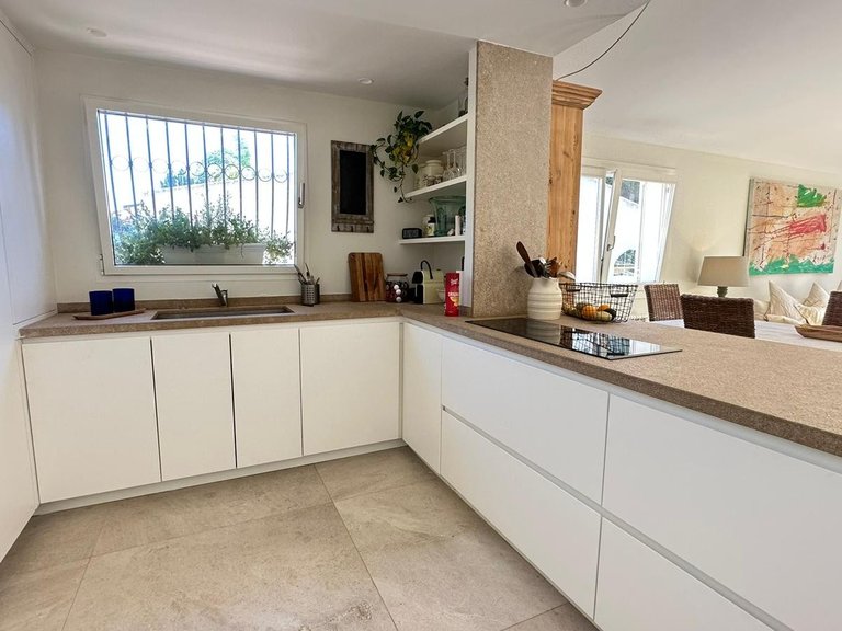 Villa for Sale in Calvià, Costa De La Calma, Balearic Islands 7