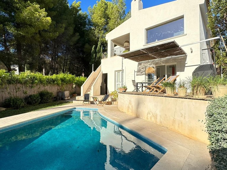 Villa for Sale in Calvià, Costa De La Calma, Balearic Islands 2