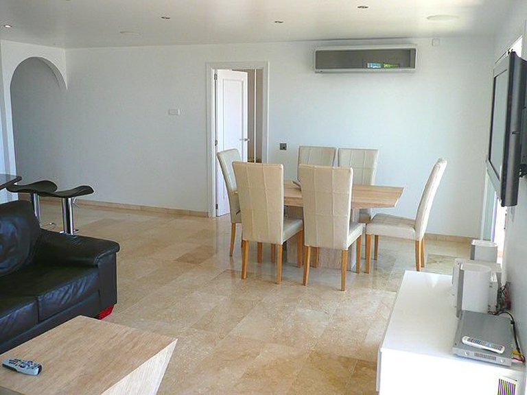 Apartment for Sale in Calvià, Portals Nous, Balearic Islands 4