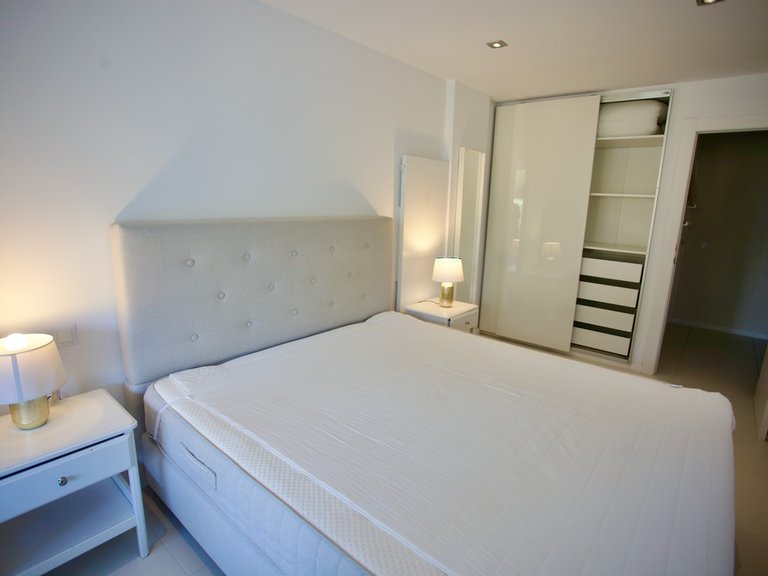 Apartment for Sale in Calvià, Portals Nous, Balearic Islands 9