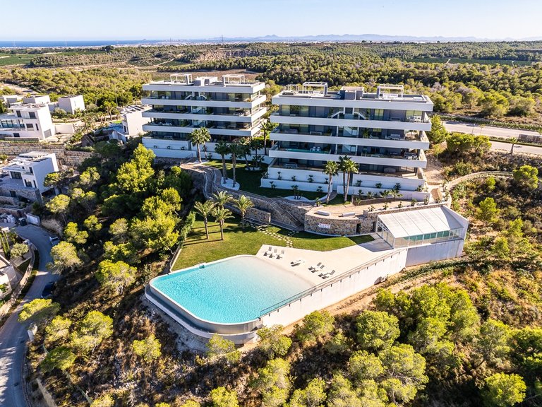Apartment for Sale in Costa Blanca Las Colinas Golf, Alicante 2